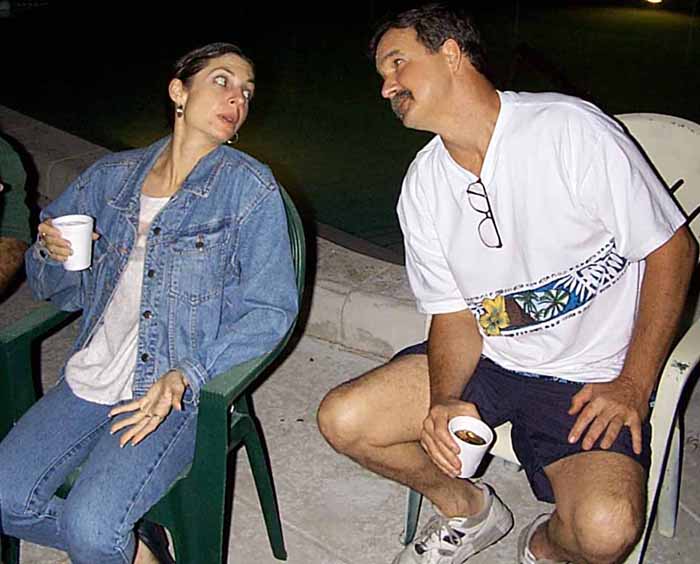 Debbie Bob.jpg (53751 bytes)